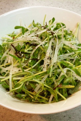 シャッキシャキ!豆苗と大根の簡単サラダ クックパッドの簡単